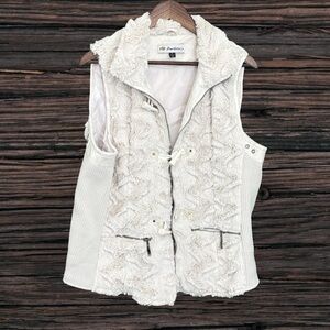 Cream Quilted Vest with Fitted Silhouette and Collar